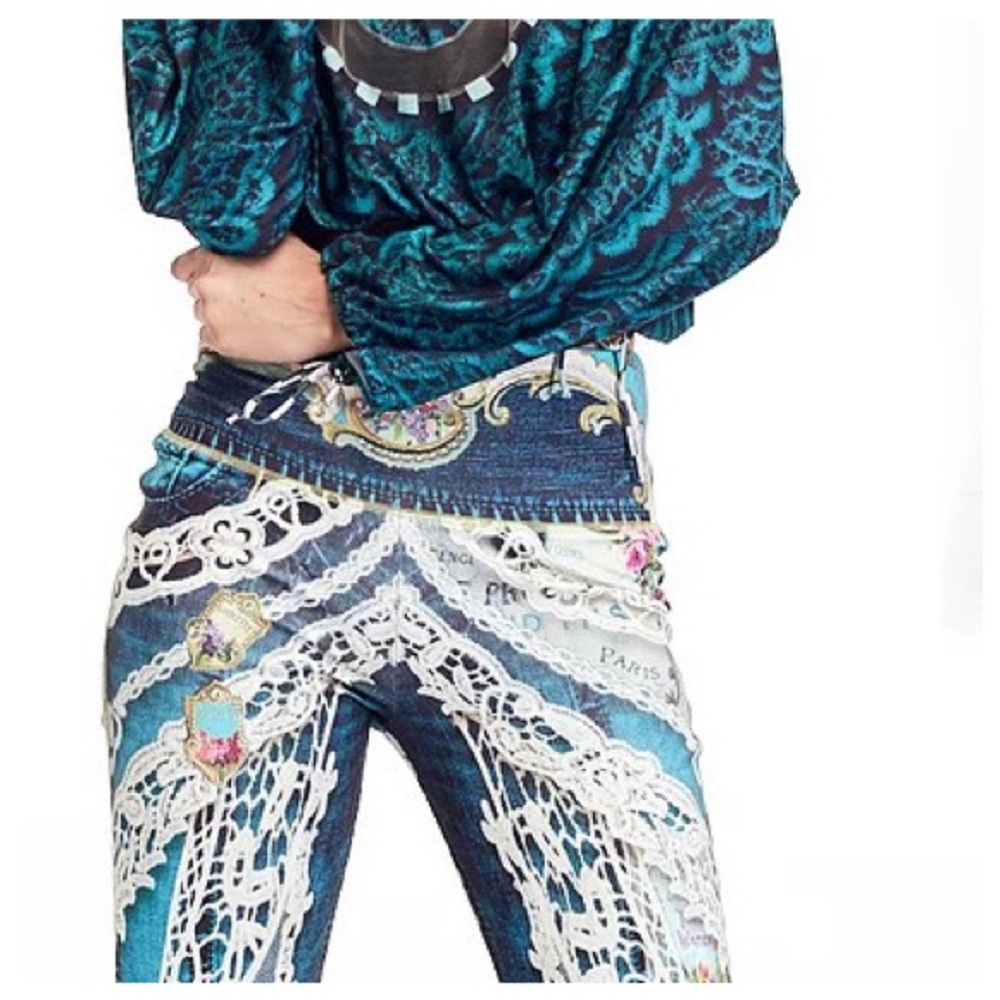Antique Therapy Floats on Flares Comfort Pants - Picture 7 of 16
